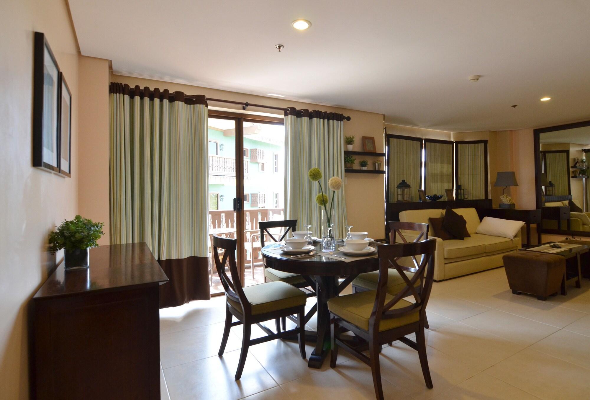 Crosswinds Resort Suites Tagaytay City Luaran gambar