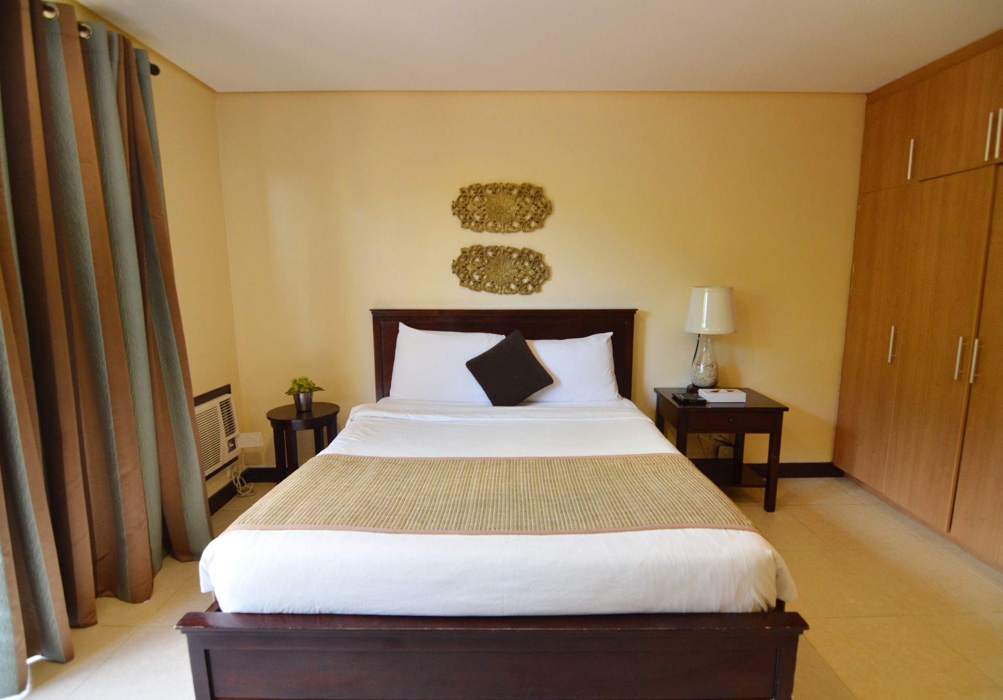 Crosswinds Resort Suites Tagaytay City Luaran gambar